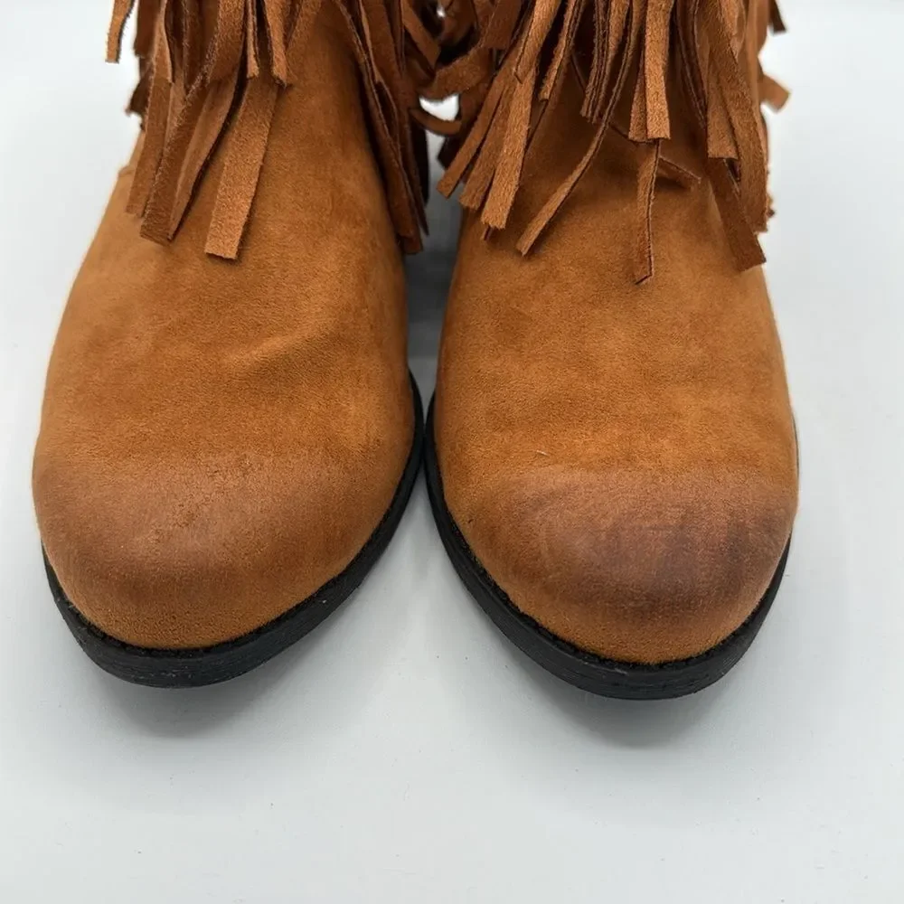 Qupid Fringe booties Tan Size 10 - Picture 6 of 9